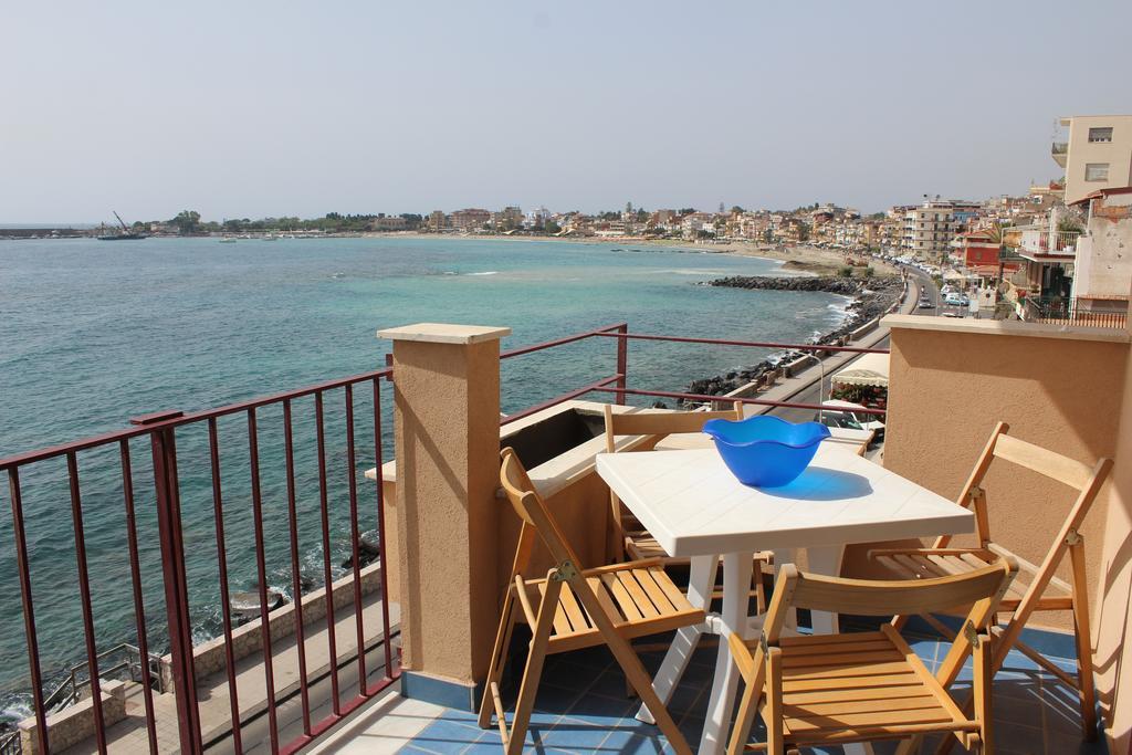 Appartamento Vista D'Incanto Giardini Naxos Eksteriør billede