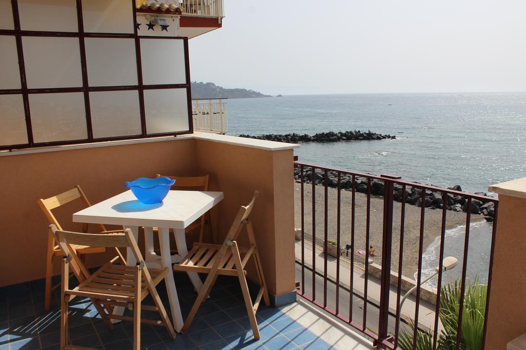 Appartamento Vista D'Incanto Giardini Naxos Eksteriør billede
